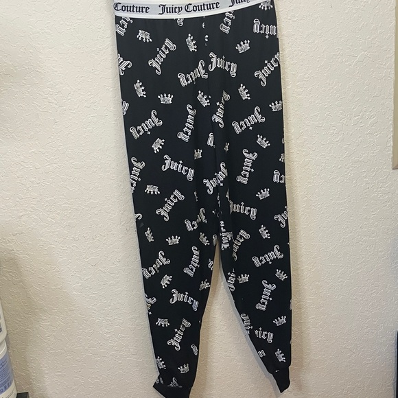 Juicy Couture Other - Juicy Couture Black Crown Print jogger pajama pants